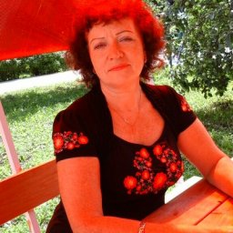 Елена Елена