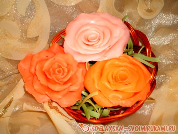 Роза из мыла. Роза из мыла.