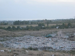 Земля под свалку... Земля под свалку...