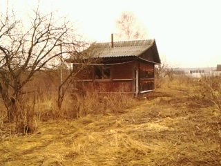 15 лет назад приобрели деревянный страшненький дом. И вот так выглядит сейчас. 15 лет назад приобрели деревянный страшненький дом. И вот так выглядит сейчас.
