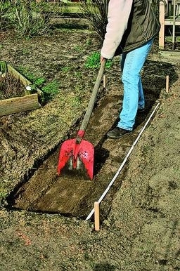 Создаём высокую овощную грядку из габионов Создаём высокую овощную грядку из габионов