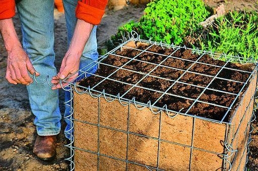 Создаём высокую овощную грядку из габионов Создаём высокую овощную грядку из габионов